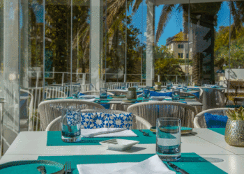 Chefes dos restaurantes do InterContinental de Lisboa e Cascais-Estoril preparam menu especial para o Dia dos Namorados