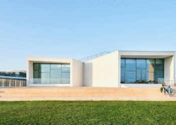 Nova SBE lança programa de inovação Check-in com o patrocínio do Turismo de Portugal