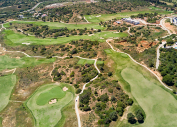Resorts da Kronos Homes no Algarve reabrem campos de golfe