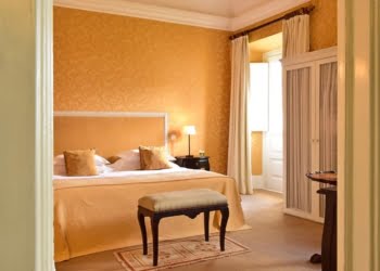 Mais de 300 vagas de emprego e estágios no Pestana Hotel Group