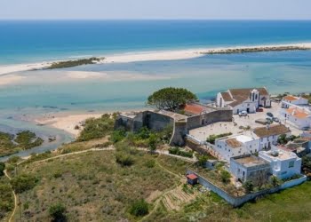 Turismo do Algarve lança nova campanha online a pensar nas férias de verão