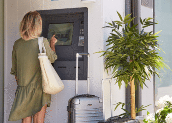 Newhotel e Roommatik celebram parceria para receção automática dos hóspedes 24h