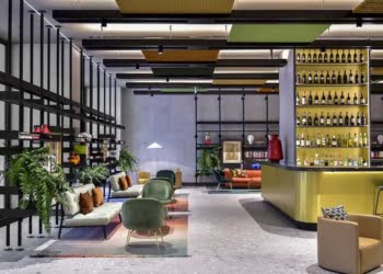 Porto Palácio apresenta Gastrobar aberto 24h com assinatura do Chef André Silva