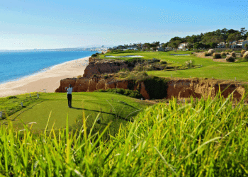 Golfe no Algarve com “níveis muito altos” de procura após ano e meio de quebra