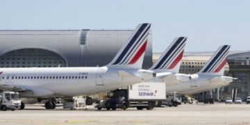 Air France fornece transporte gratuito a parceiros da reconstrução da Catedral de Notre-Dame