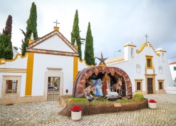 Presépio de rua e mercadinho de Natal animam freguesia da Guia