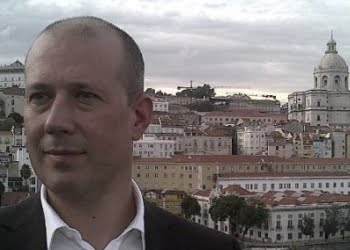 Marsol contrata Carlos Guarita