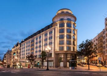 Hotusa inaugura oficialmente novo Eurostars Aliados no Porto