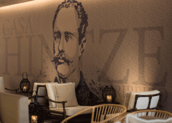 Hotel Casa Hintze Ribeiro: Uma homenagem à cultura e natureza dos Açores