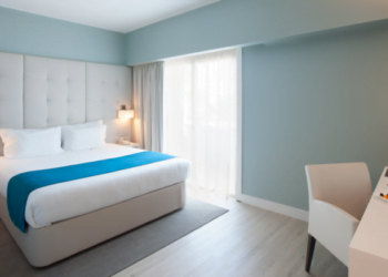 Lutecia Smart Design Hotel lança “Can We Helpsapp”?