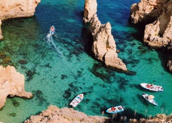 UAlg no top 20 mundial em produção científica sobre Turismo Marinho e Costeiro