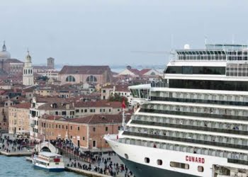 Volta Int.: “Veneza procura solução definitiva para expulsar os cruzeiros”