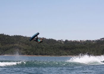 CIM do Médio Tejo convida a experimentar wakeboard gratuito este fim de semana